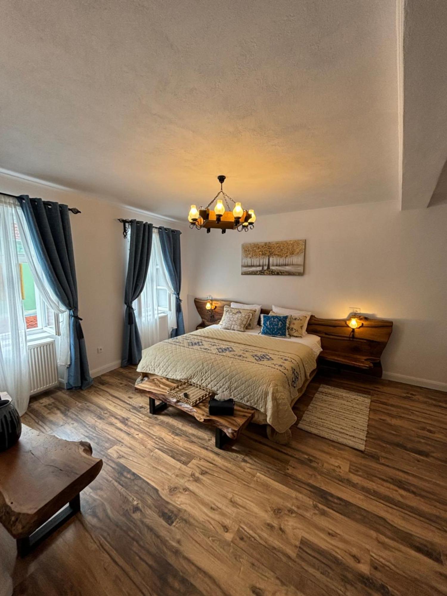 Ferienwohnung Blue House Citadel Elite Sighişoara Exterior foto